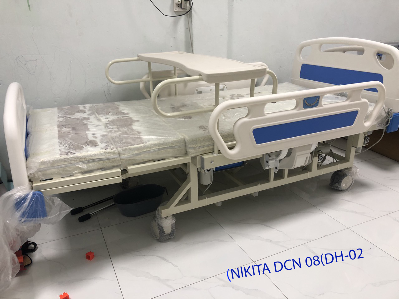  Giường bệnh nhân 10 chức năng Nikita NKT-DH02(DCN08)